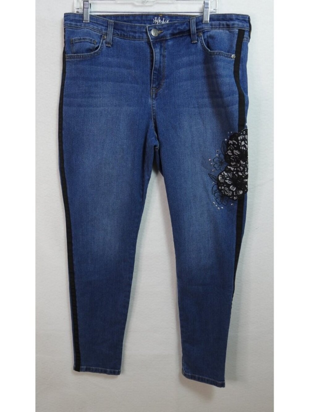 Style  Co Ultra Skinny Jeans Womens 14 Blue Lace Floral Side Stripe Stretch Deni - Picture 2 of 13